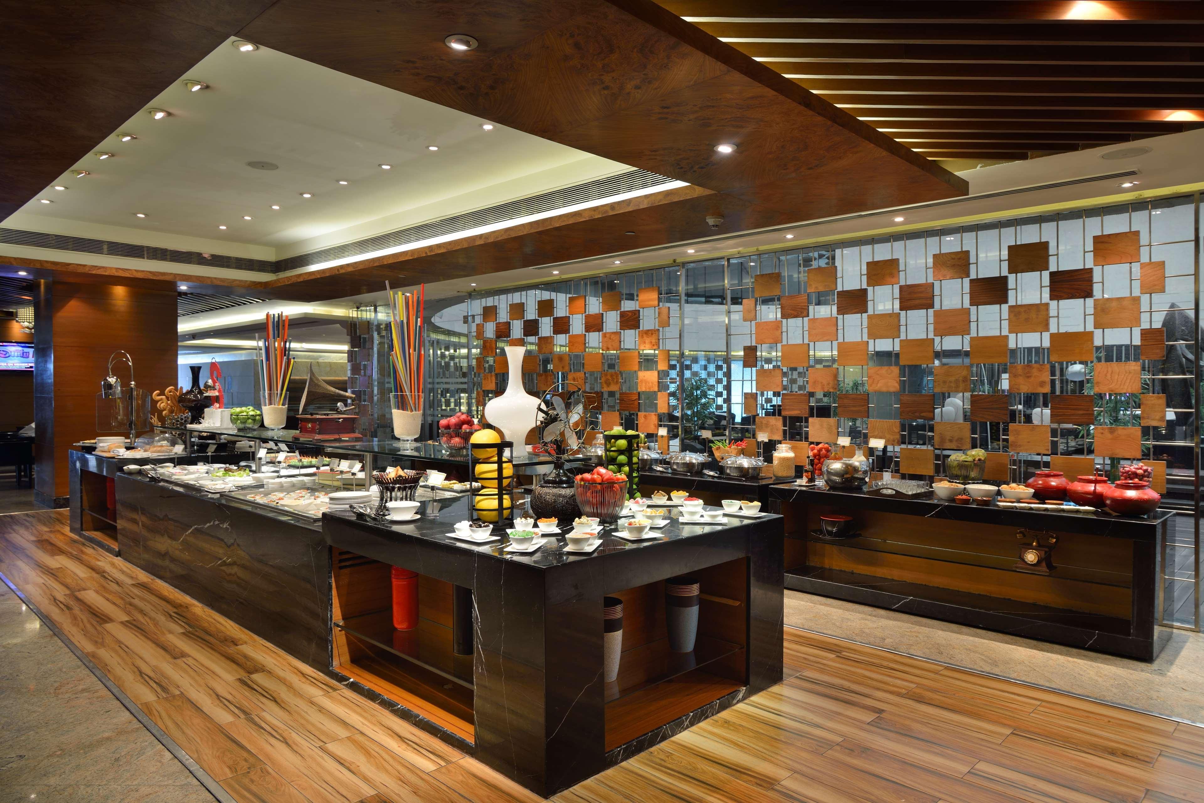 Hotel Radisson Blu Kaushambi Delhi Ncr Ghaziabad Zewnętrze zdjęcie
