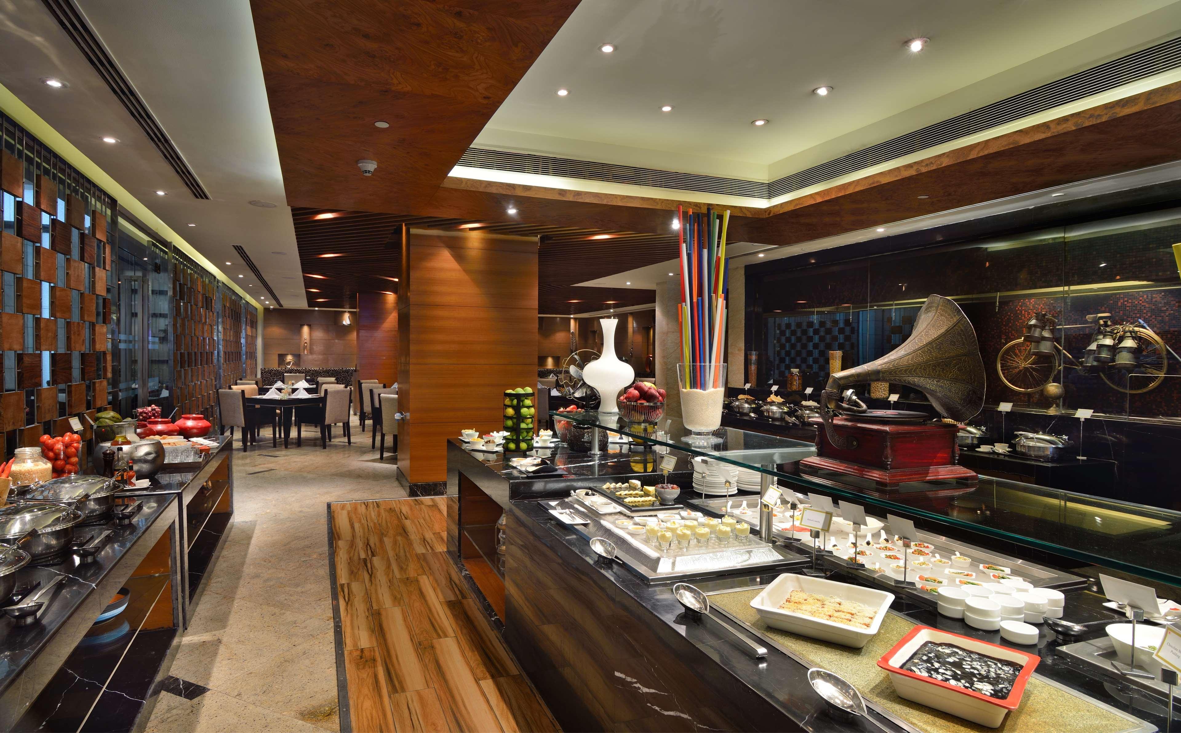 Hotel Radisson Blu Kaushambi Delhi Ncr Ghaziabad Zewnętrze zdjęcie