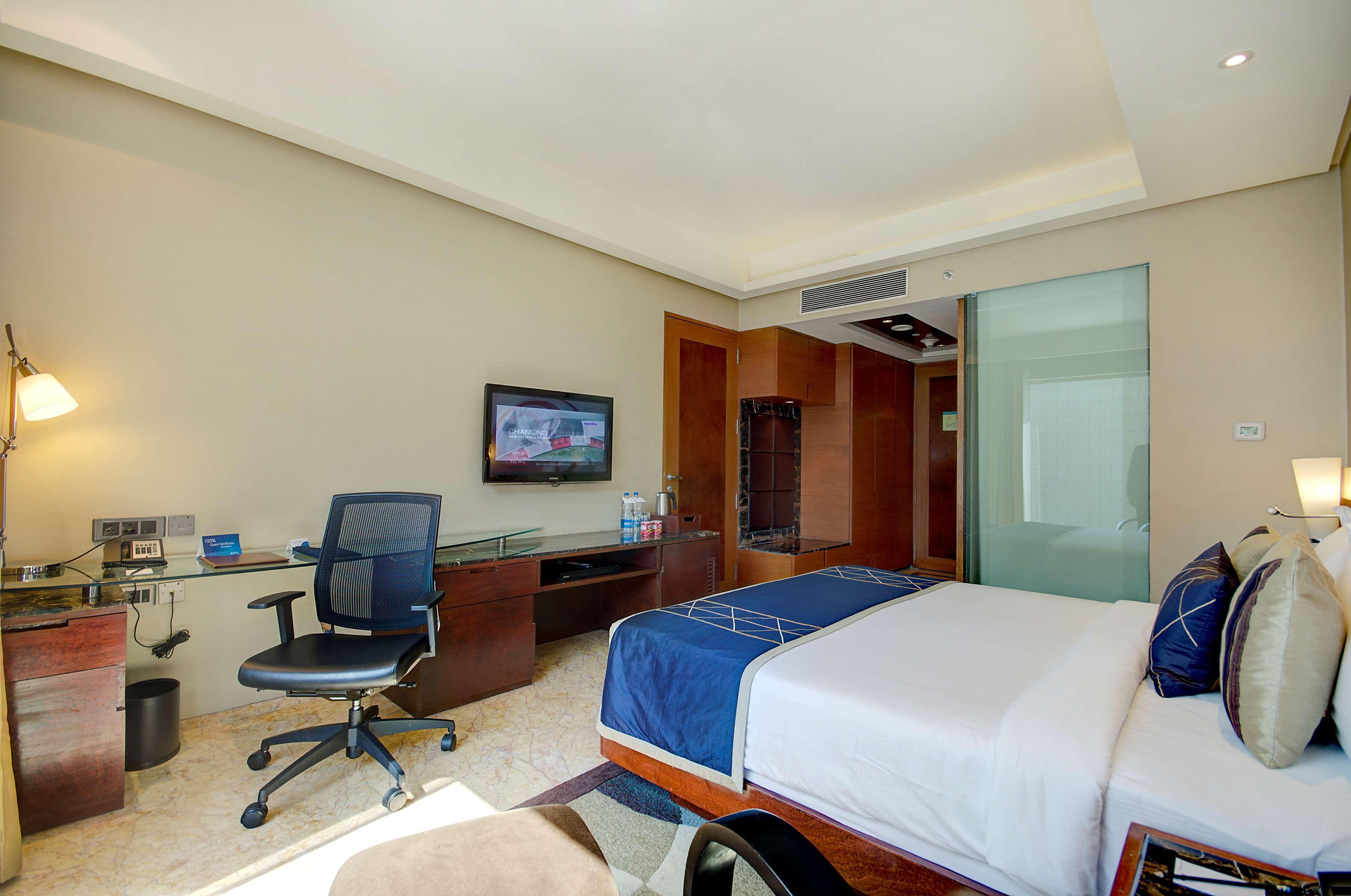Hotel Radisson Blu Kaushambi Delhi Ncr Ghaziabad Zewnętrze zdjęcie