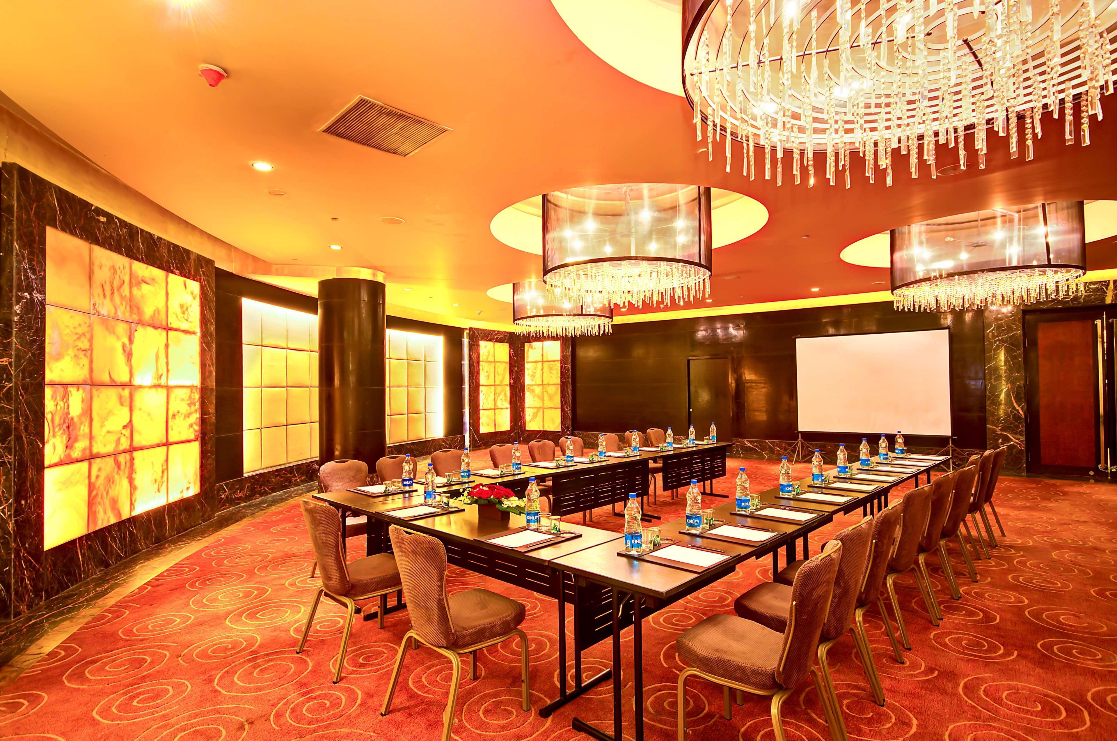 Hotel Radisson Blu Kaushambi Delhi Ncr Ghaziabad Zewnętrze zdjęcie